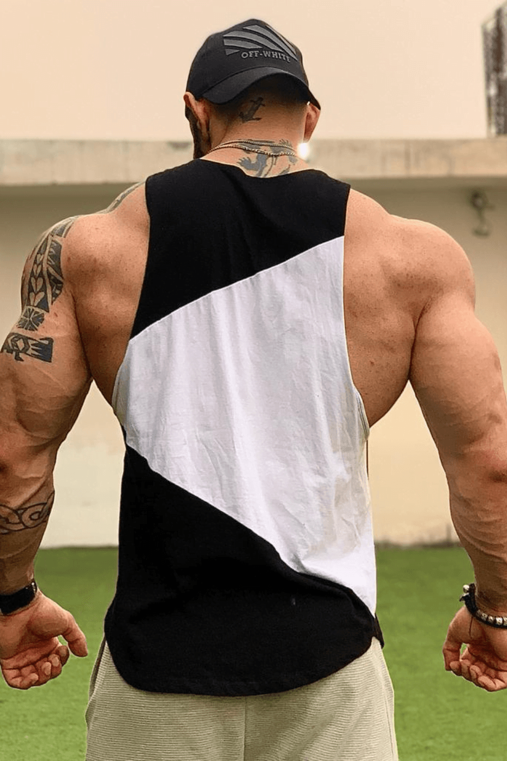 Alternative view of Signature Double Tone Tank V2