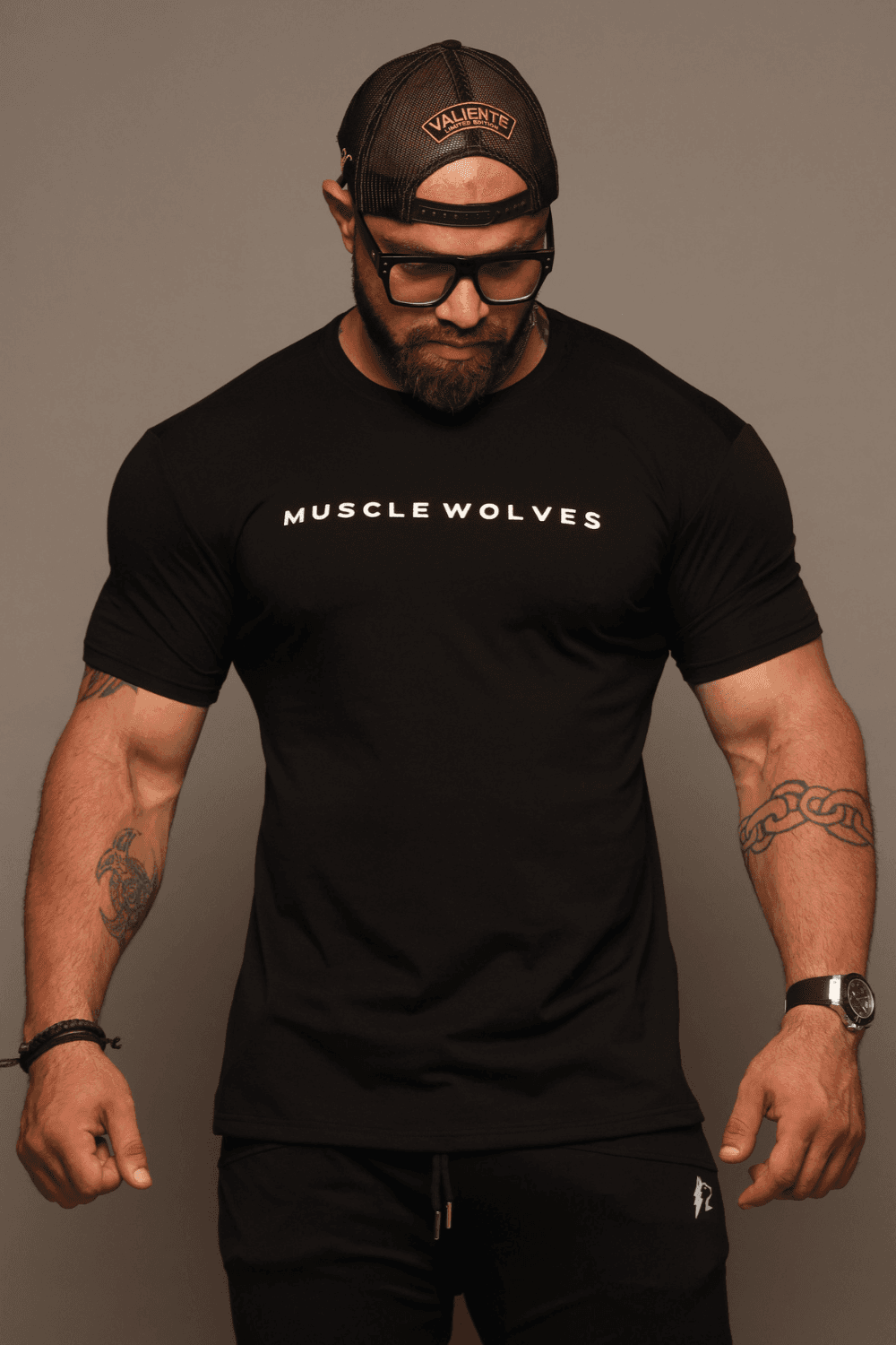 Muscle Wolves Signature Tee
