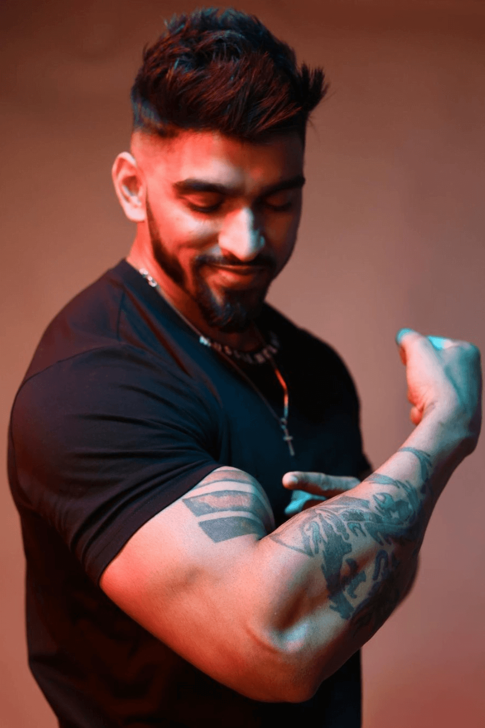 Muscle Wolves Ribbed Collar Tee - Image 5